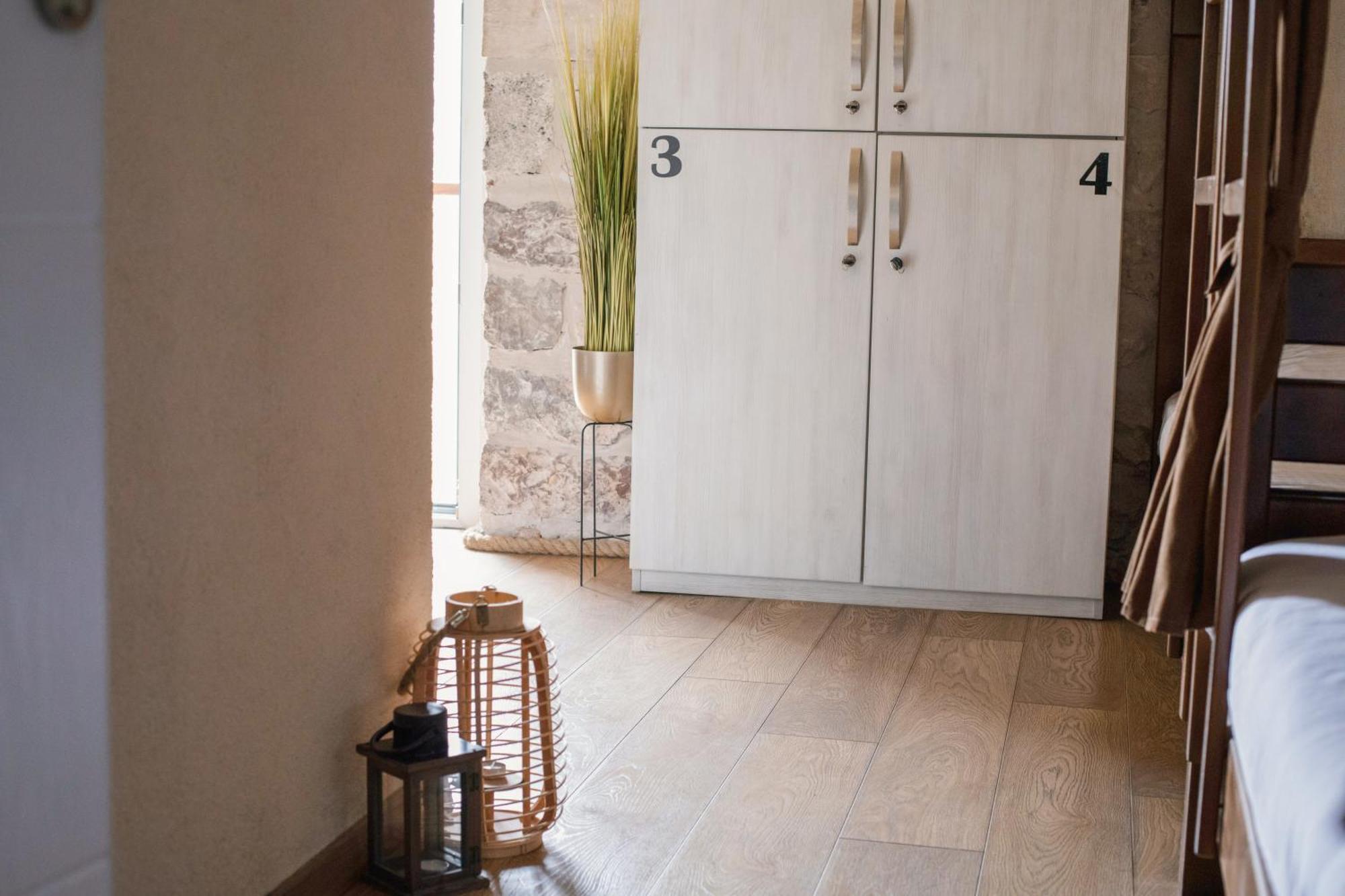 Step To Kotor Bay Guesthouse Eksteriør bilde