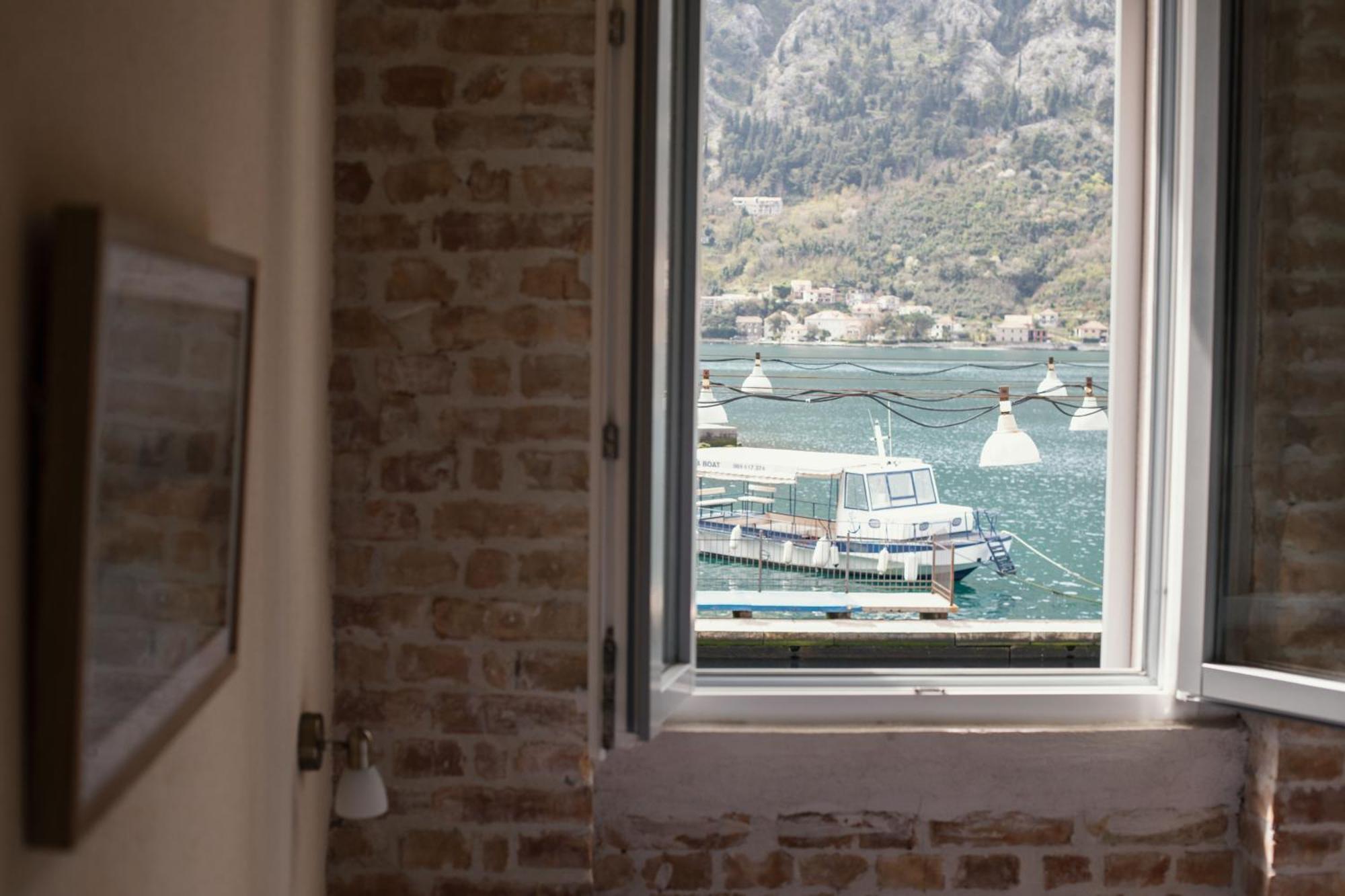 Step To Kotor Bay Guesthouse Eksteriør bilde